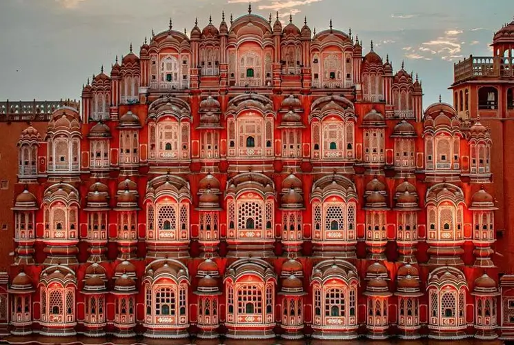French-Speaking Tour Guide in Jaipur