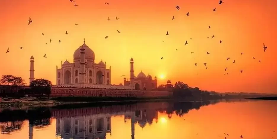 Taj Mahal Sunrise Tour by Car from Delhi | Early Morning Agra Trip